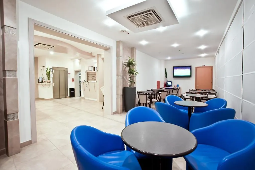 Hotel Thea 벨레지아아지마리나