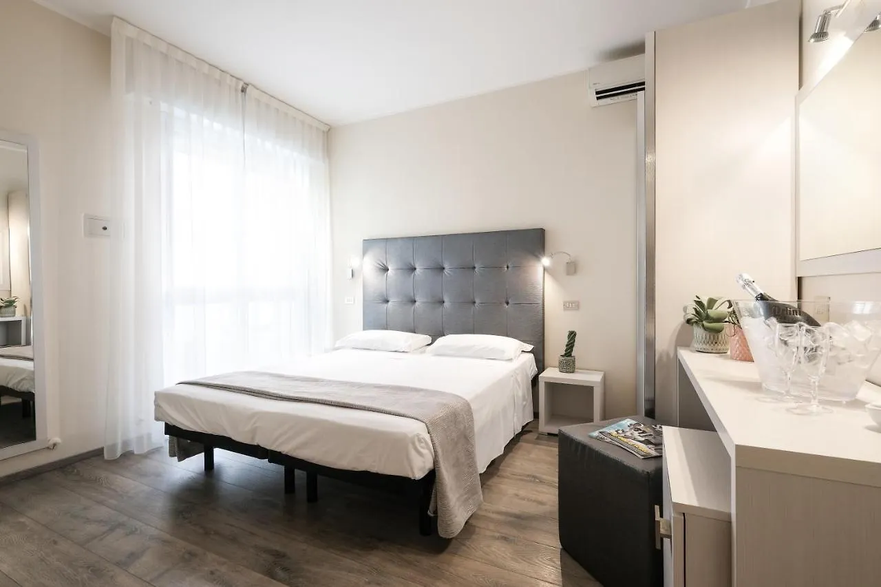 ***  Hotel Thea Italien